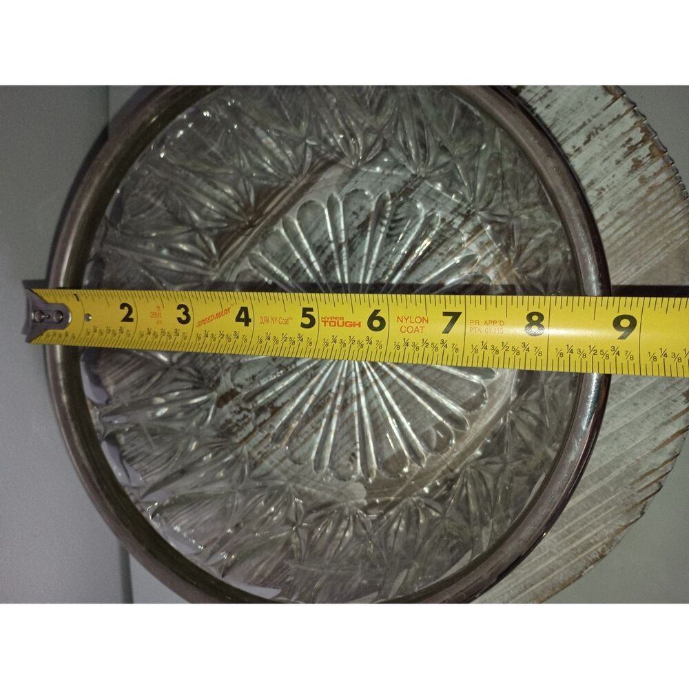 Vintage - Two Cut Glass Serving Bowls with Silver-Plated Rims Pre-Owned) - Picture 9 of 10